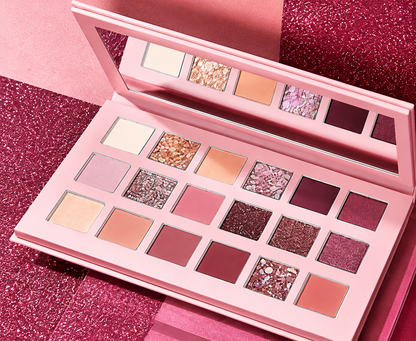 CLASSY MAKEUP COMBO OF EYE SHADOW MAKEUP KIT + 5 &nbsp;EYEBRUSH + 2PC EYELINER + KAJAL + STRAIGHTENER+ MASCARA